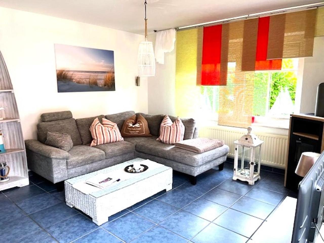 Ferienwohnung Haus Schwalbennest Eg Ditzum Extérieur photo